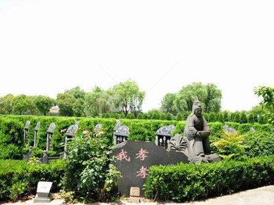 雙鳳紀(jì)念園