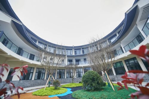 朱德故里景區客博園與德鄉慢村精品民宿盛裝迎客，雙鳳紀念園增添新亮點